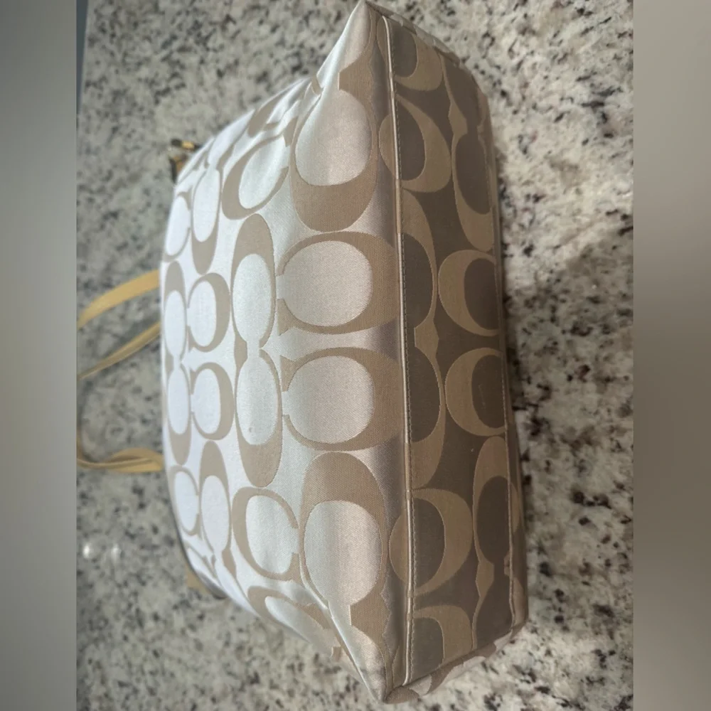 Coach Laura Secret Admirer Tote Bag